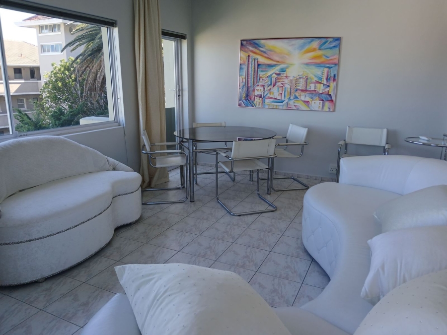 2 Bedroom Property for Sale in Sea Point Western Cape
